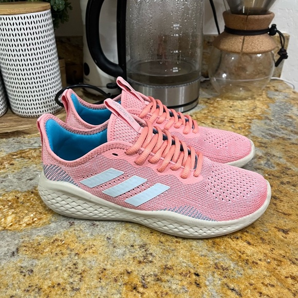 adidas Shoes - Adidas HDS Bounce size 6.5